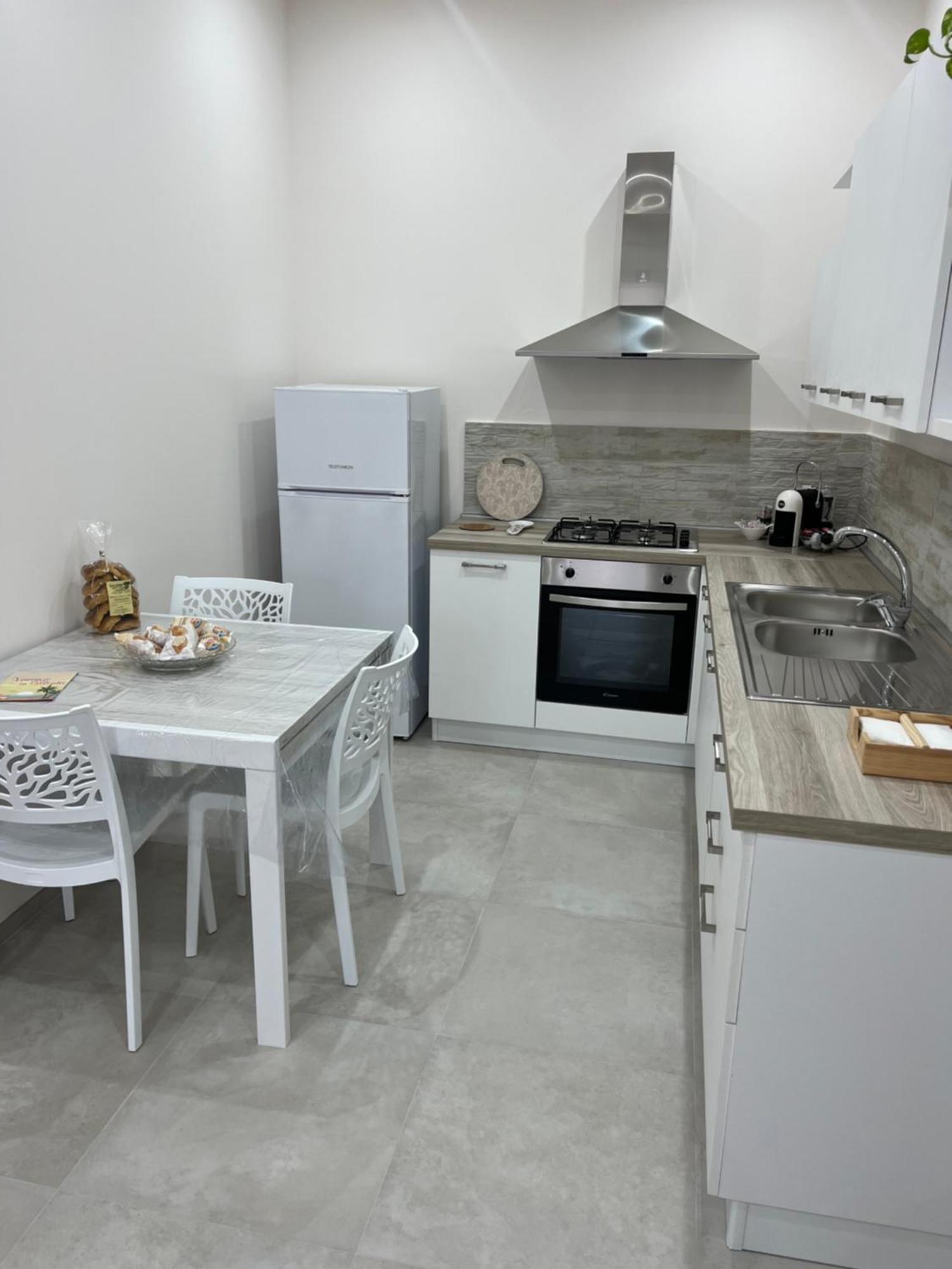 Case Vacanze Lulu Seclì Extérieur photo